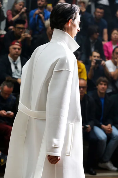 Look 59